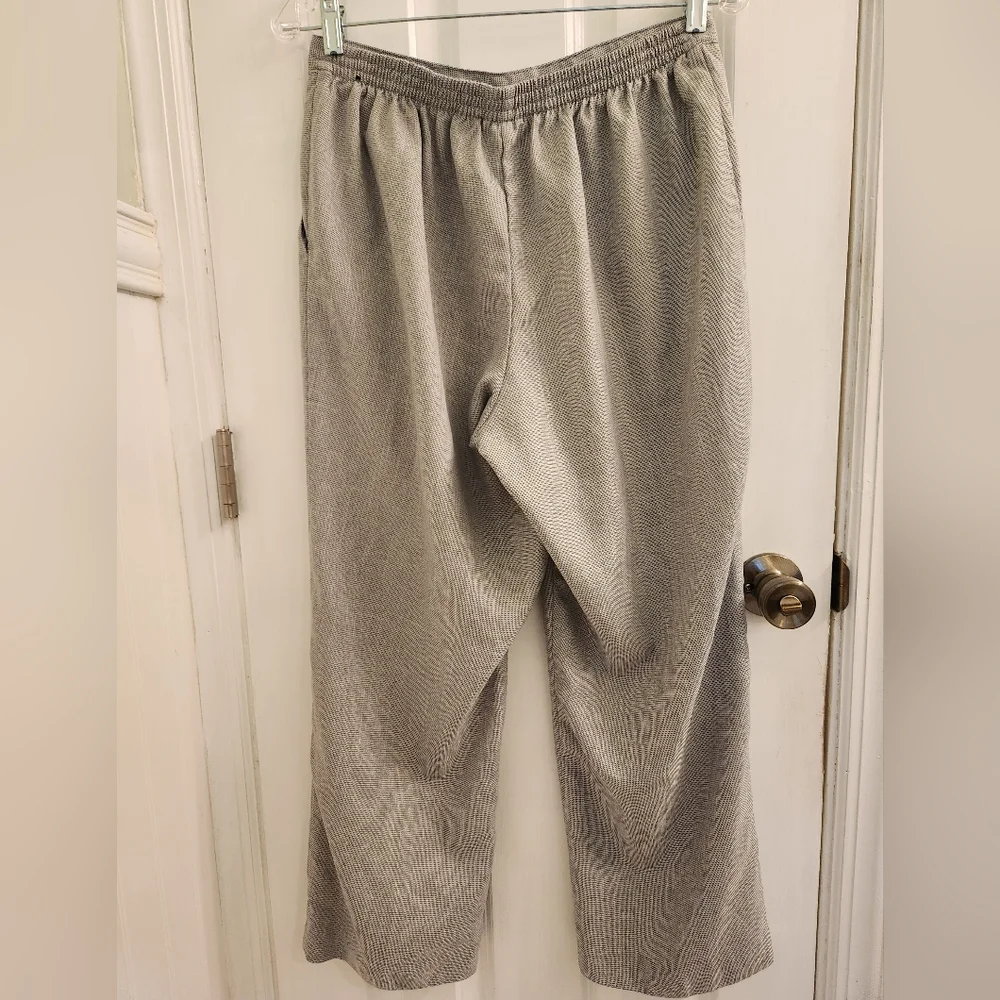 Patterned Pants - Picture 2 of 5
